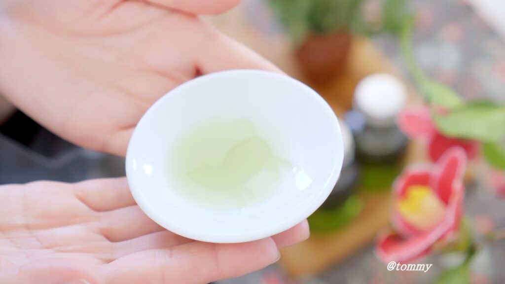 オイル小皿に出す